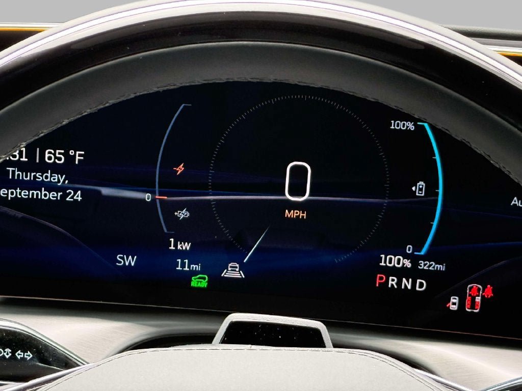 New 2027 Cadillac Vistiq Sport w/ LPO, Floor Liner Package AWD/4WD image 8