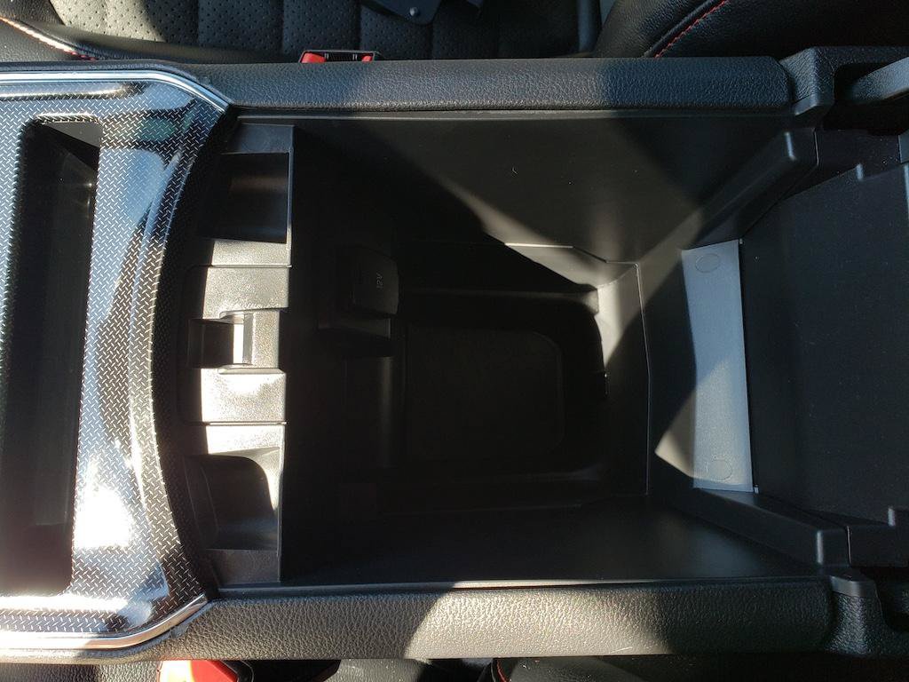 Used 2021 Ford Edge ST-Line FWD image 30