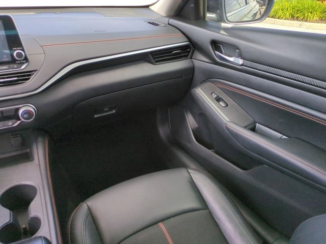 Used 2019 Nissan Altima 2.5 SR image 16