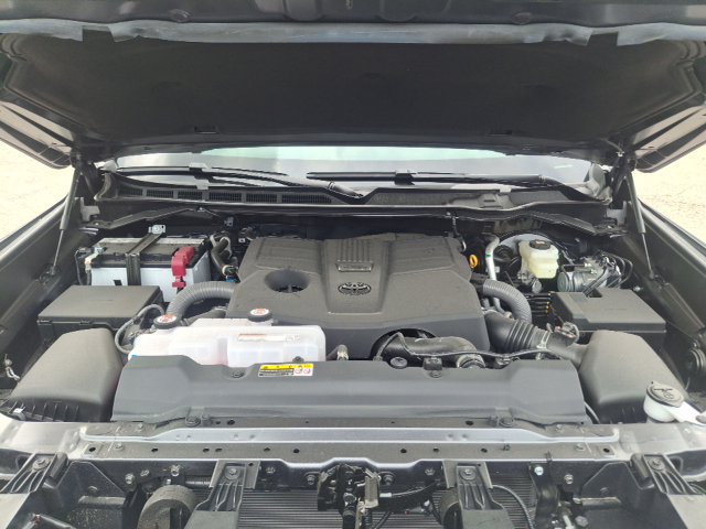 New 2026 Toyota Tundra Limited AWD/4WD image 35