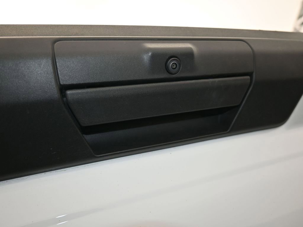 Used 2025 Ford F250 XLT image 37