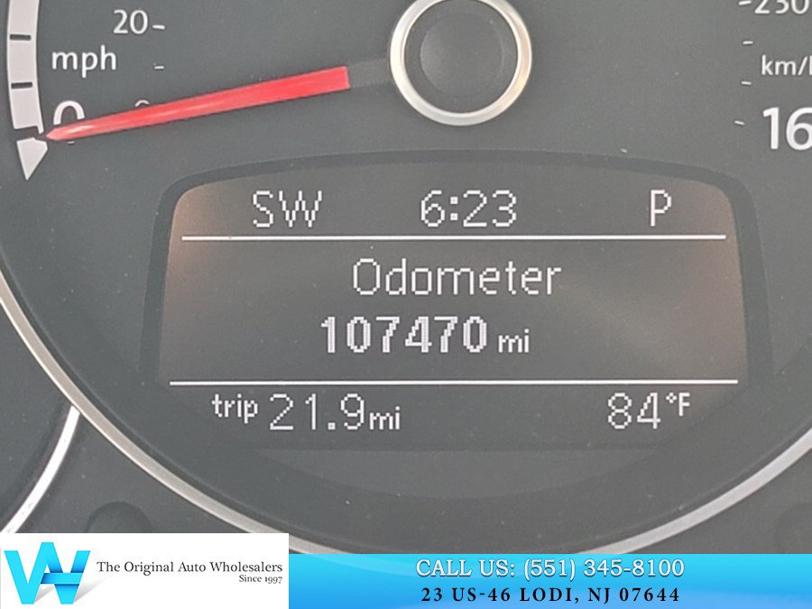 Used 2015 Volkswagen Beetle 1.8T FWD image 30