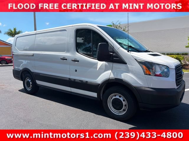 Used 2019 Ford Transit 150 130 Low Roof RWD image 3