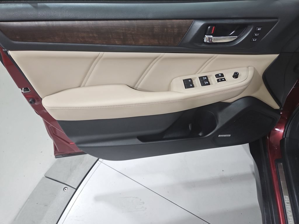 Used 2019 Subaru Outback 2.5i Limited w/ Popular Package #2 AWD/4WD image 11