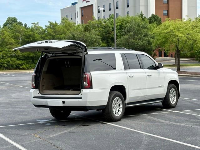 Used 2017 GMC Yukon XL SLT w/ Open Road Package AWD/4WD image 18