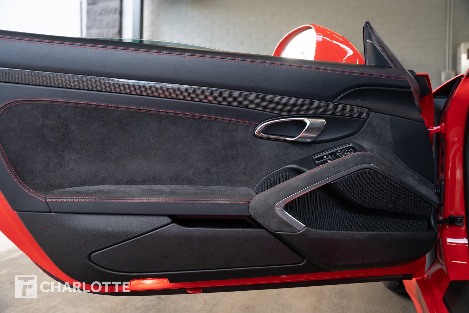 Used 2015 Porsche 911 GT3 RWD image 18