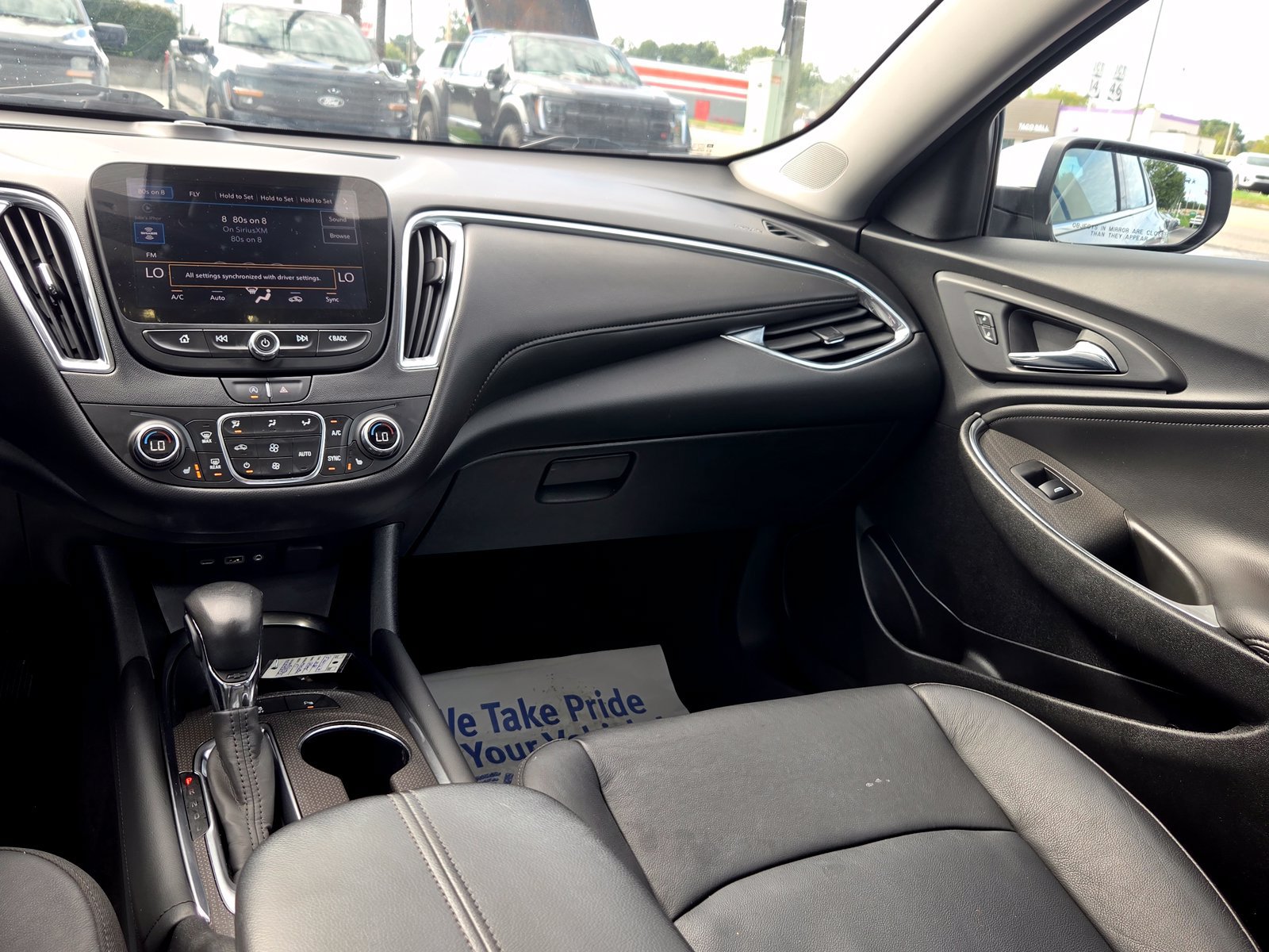 Used 2021 Chevrolet Malibu LT w/ Leather Package FWD image 23
