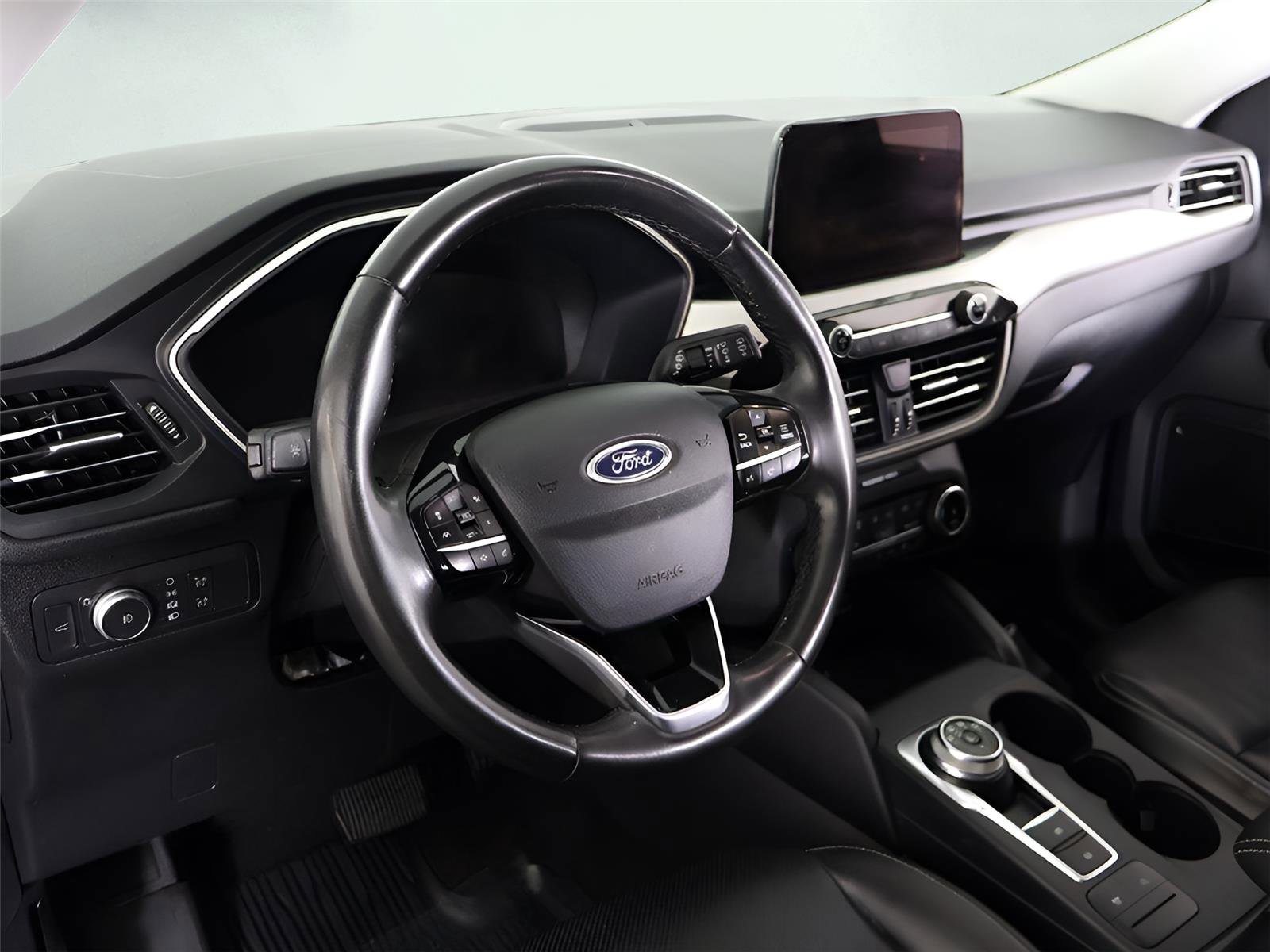 Used 2022 Ford Escape SEL w/ Technology Package image 25