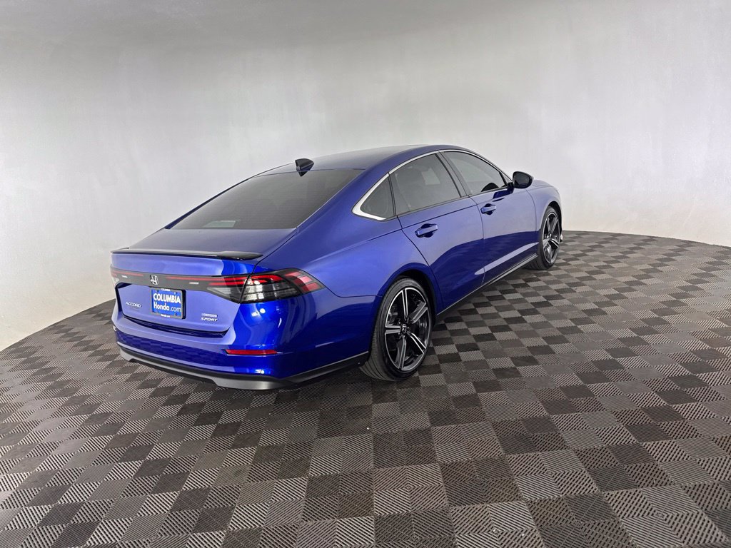Used 2025 Honda Accord Sport image 5