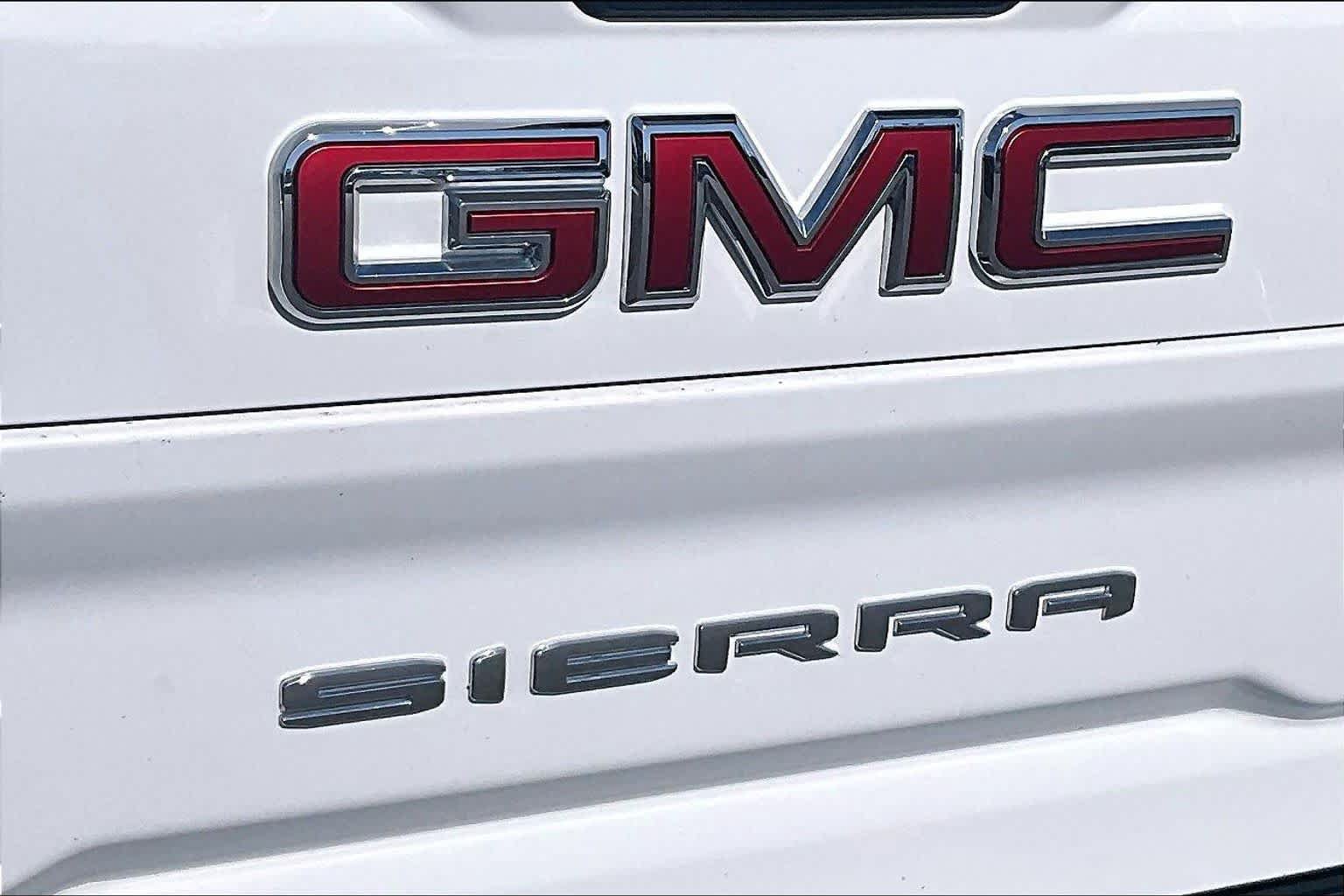 Used 2020 GMC Sierra 2500 AT4 w/ AT4 Premium Package AWD/4WD image 30