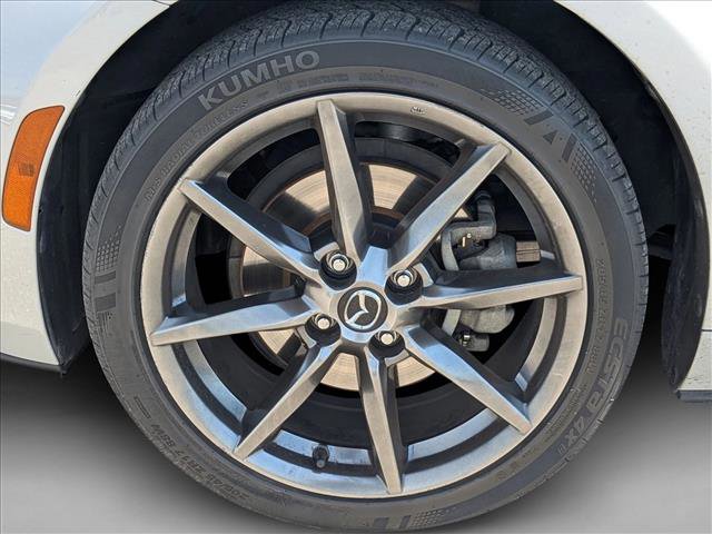 Used 2017 MAZDA MX-5 Miata RF Grand Touring image 10