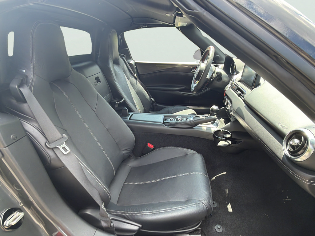 Used 2021 MAZDA MX-5 Miata RF Grand Touring RWD image 14