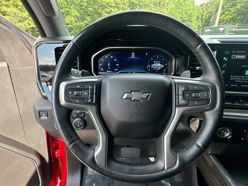 Used 2023 Chevrolet Silverado 1500 RST AWD/4WD image 16