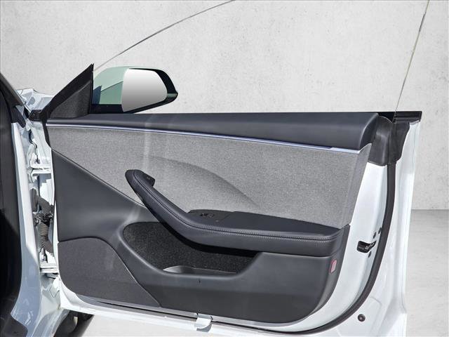 Used 2025 Tesla Model 3 Long Range image 10