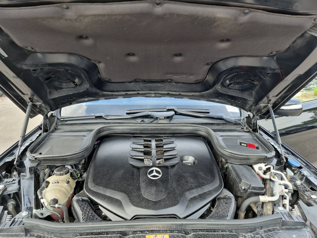 Used 2021 Mercedes-Benz GLS 580 4MATIC image 18