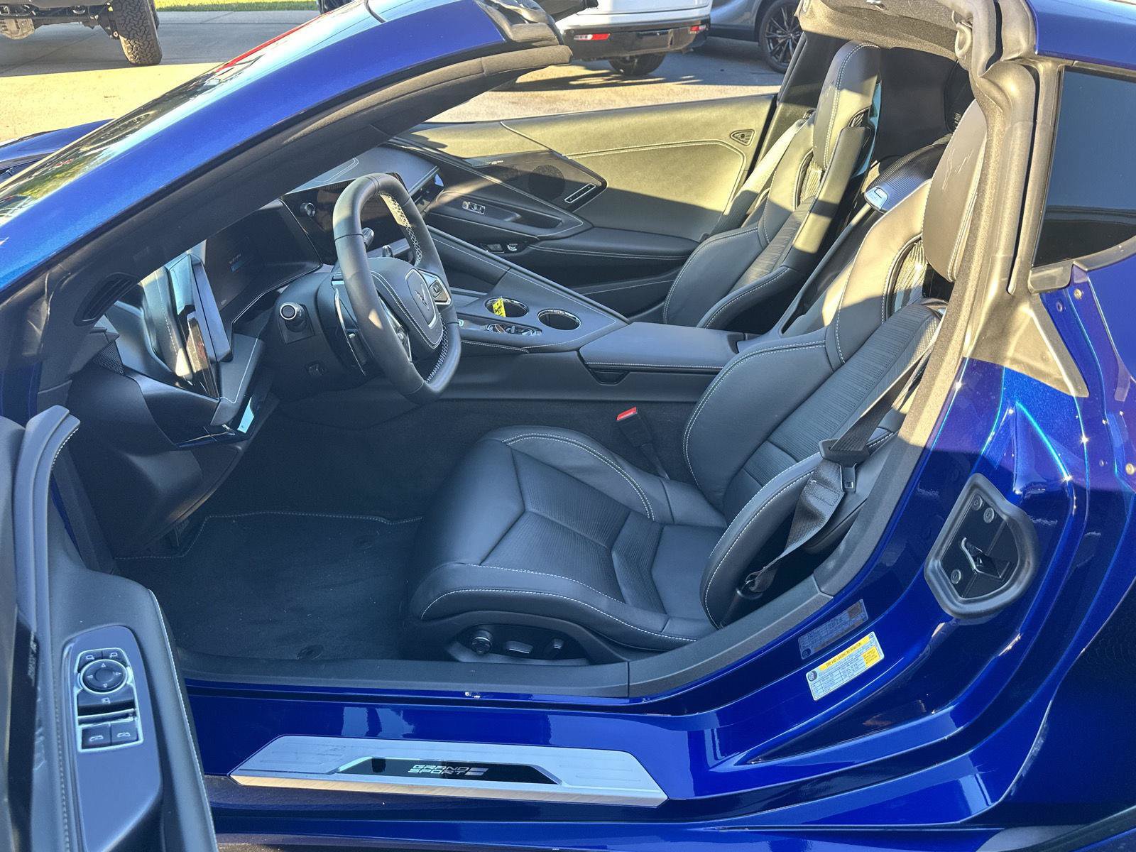 Used 2027 Chevrolet Corvette Grand Sport w/ Z52 Sport Performance Package RWD image 15