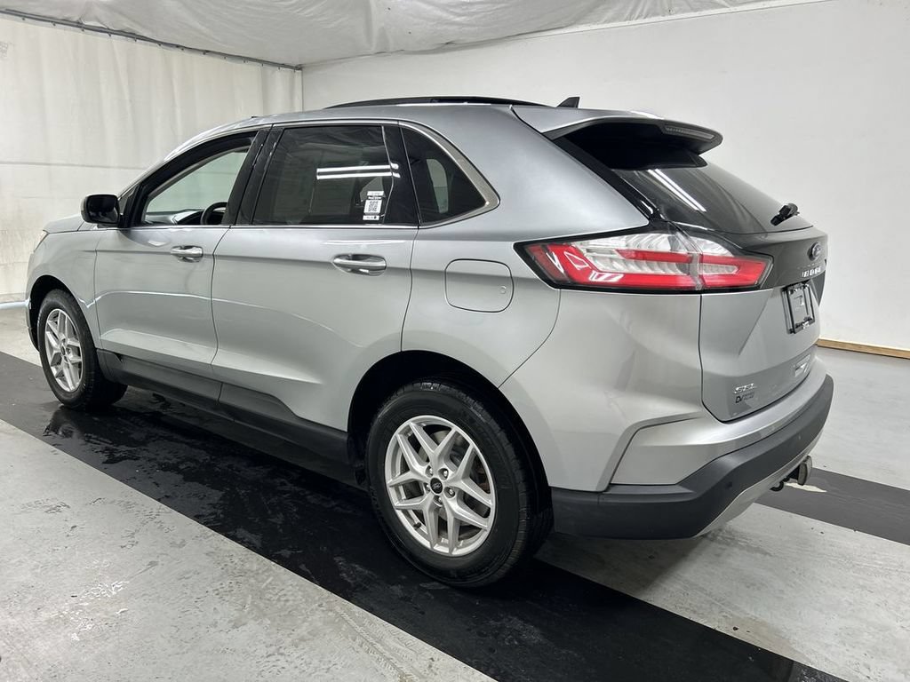 Used 2024 Ford Edge SEL w/ Convenience Package AWD/4WD image 7