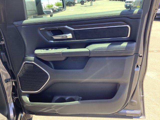 New 2026 RAM 1500 Laramie w/ Night Edition AWD/4WD image 43