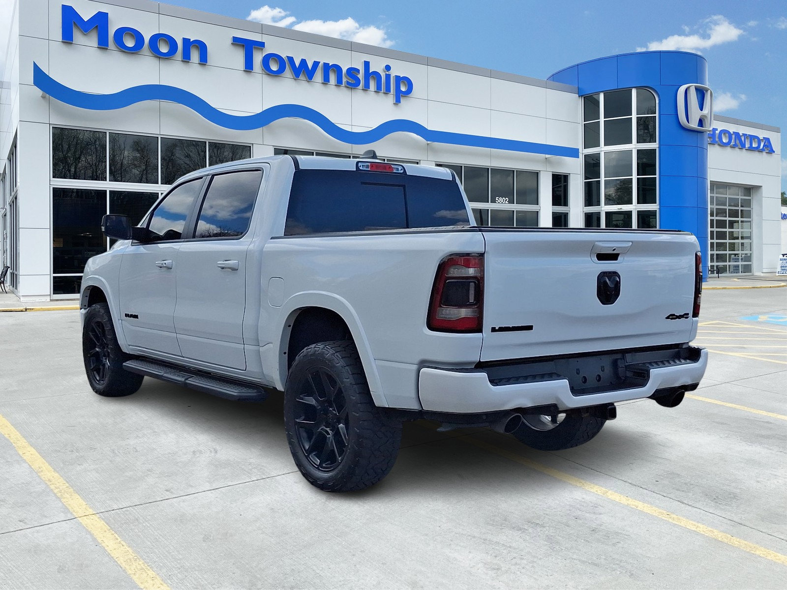 Used 2022 RAM 1500 Laramie image 4