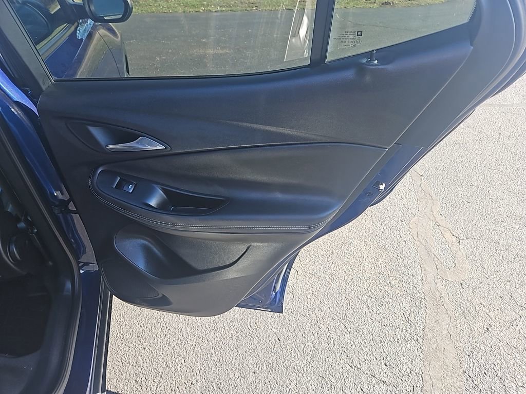 Used 2022 Buick Encore GX Preferred w/ Cold Weather Comfort Package image 25