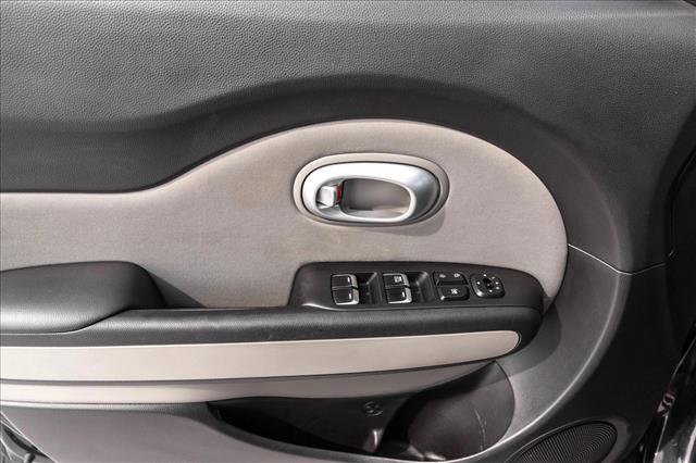 Used 2017 Kia Soul image 13