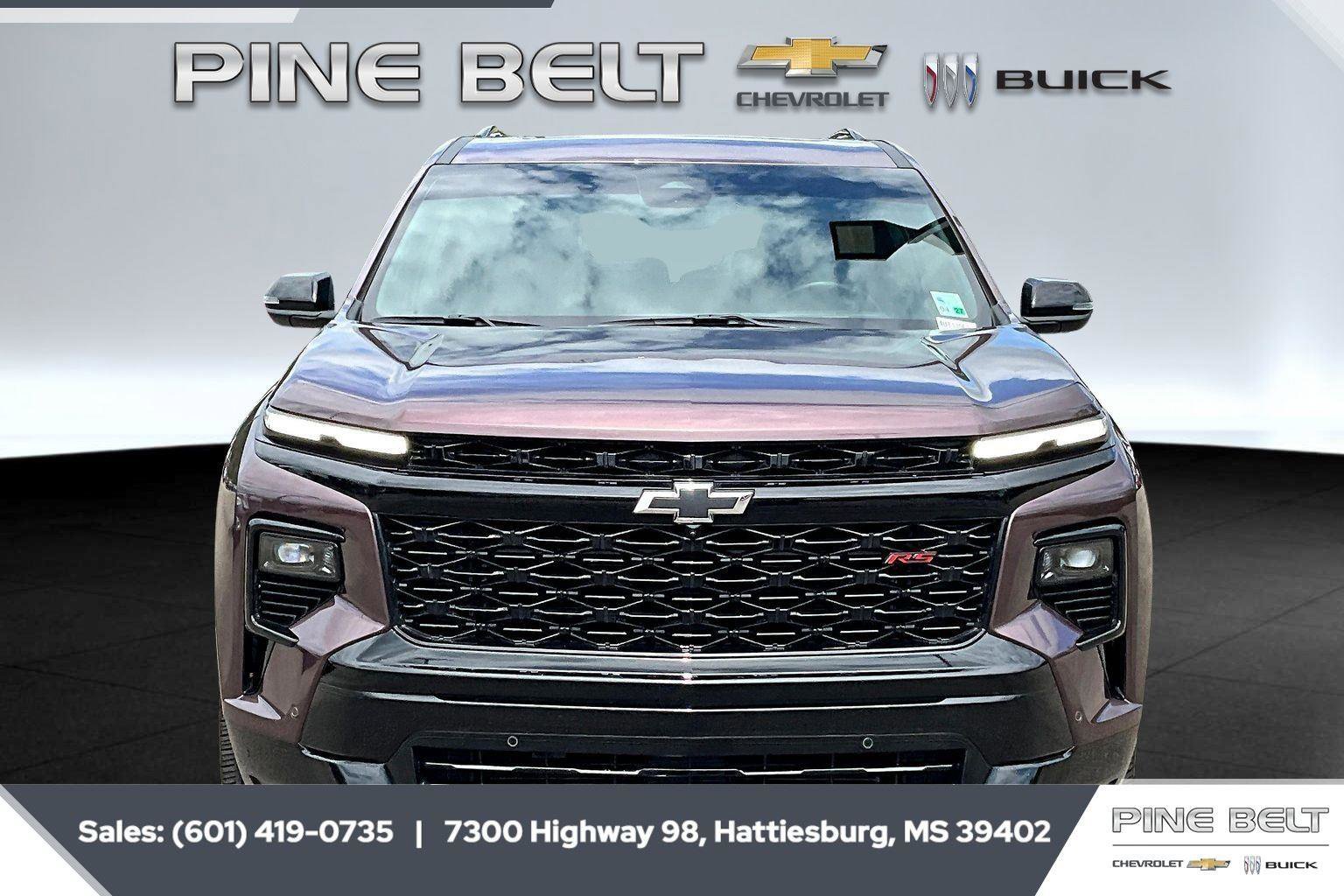 Used 2025 Chevrolet Traverse RS w/ LPO, Floor Liner Package image 3