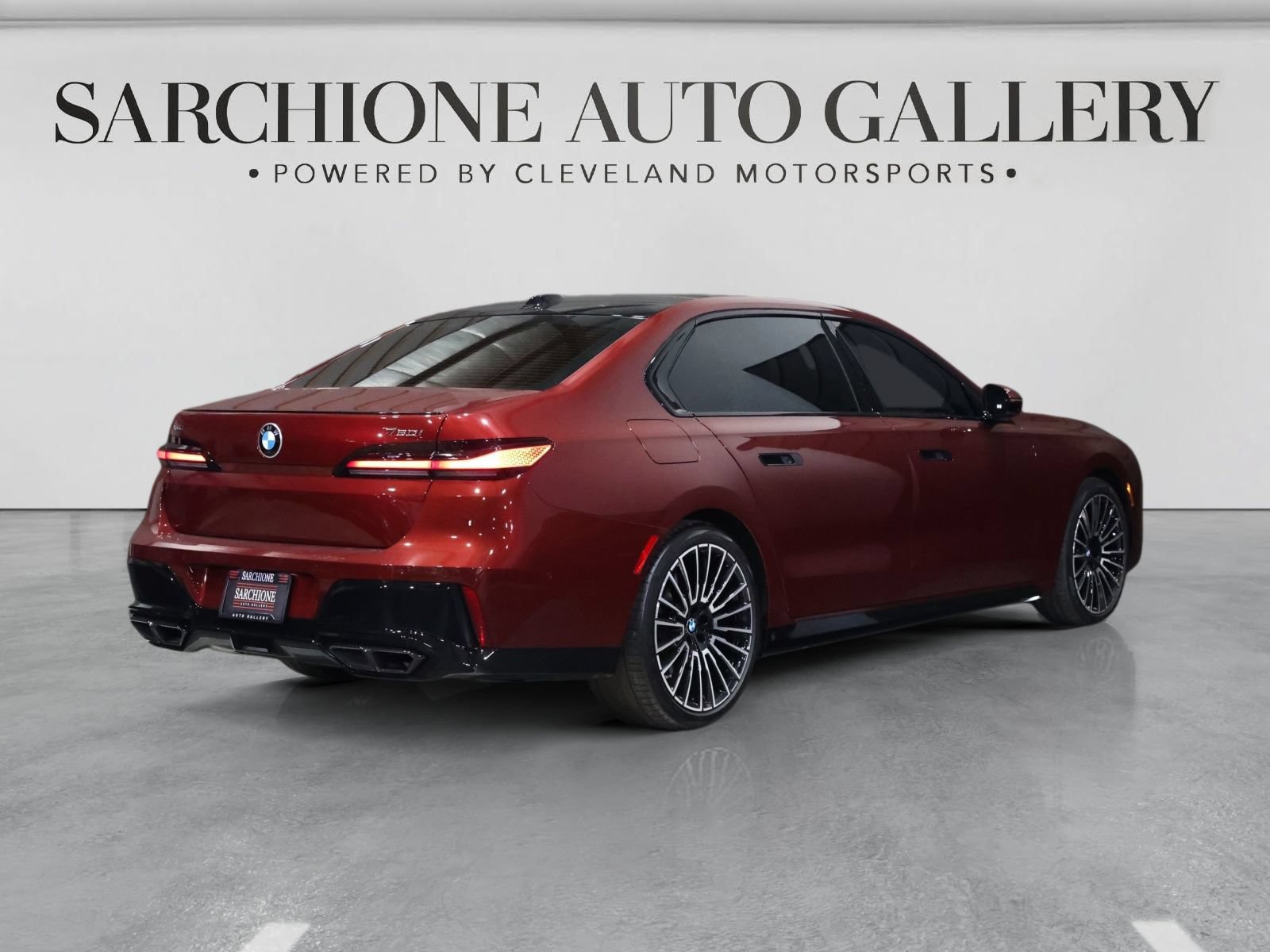 Used 2025 BMW 760i xDrive w/ Executive Package AWD/4WD image 13