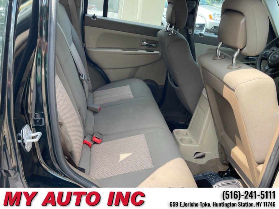 Used 2012 Jeep Liberty Sport image 28