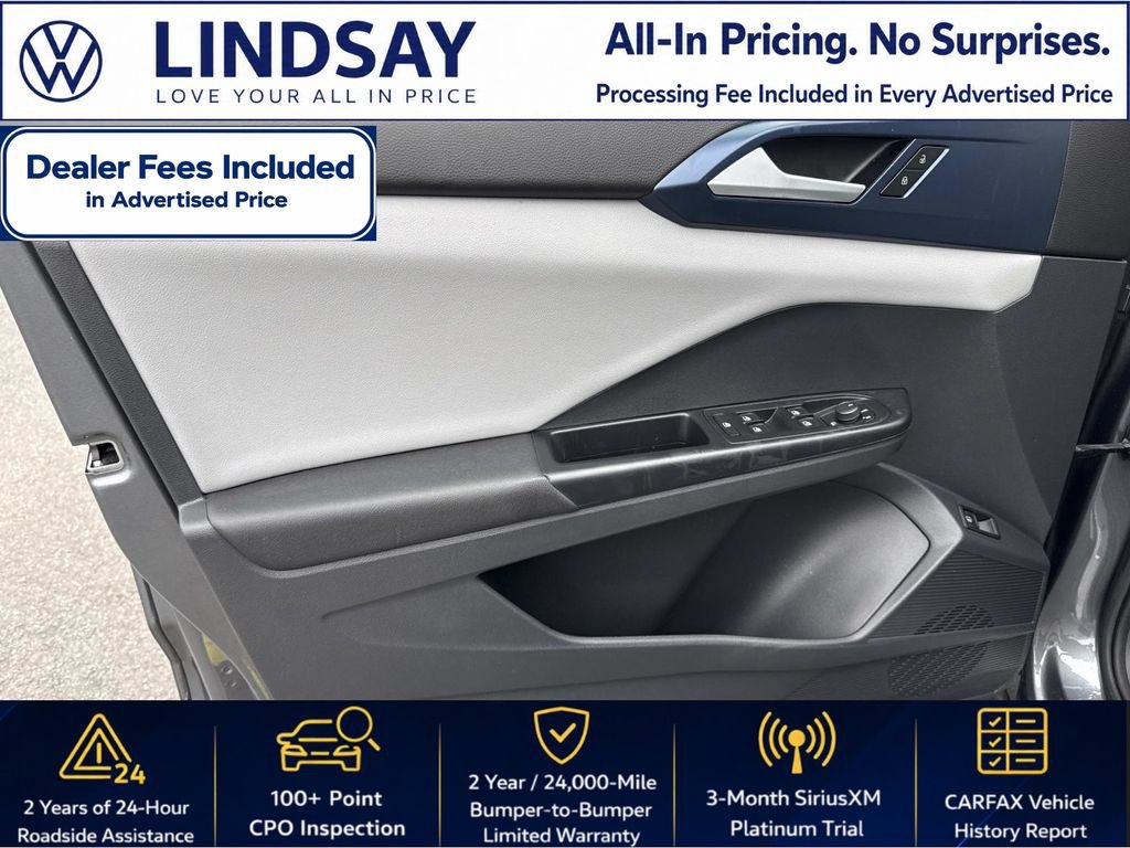 Certified 2023 Volkswagen Taos SE w/ Panoramic Sunroof Package FWD image 10