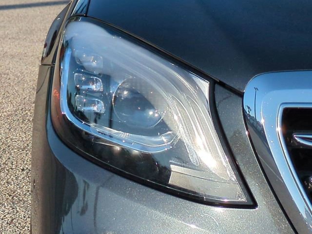 Used 2019 Mercedes-Benz S 560 Sedan image 10