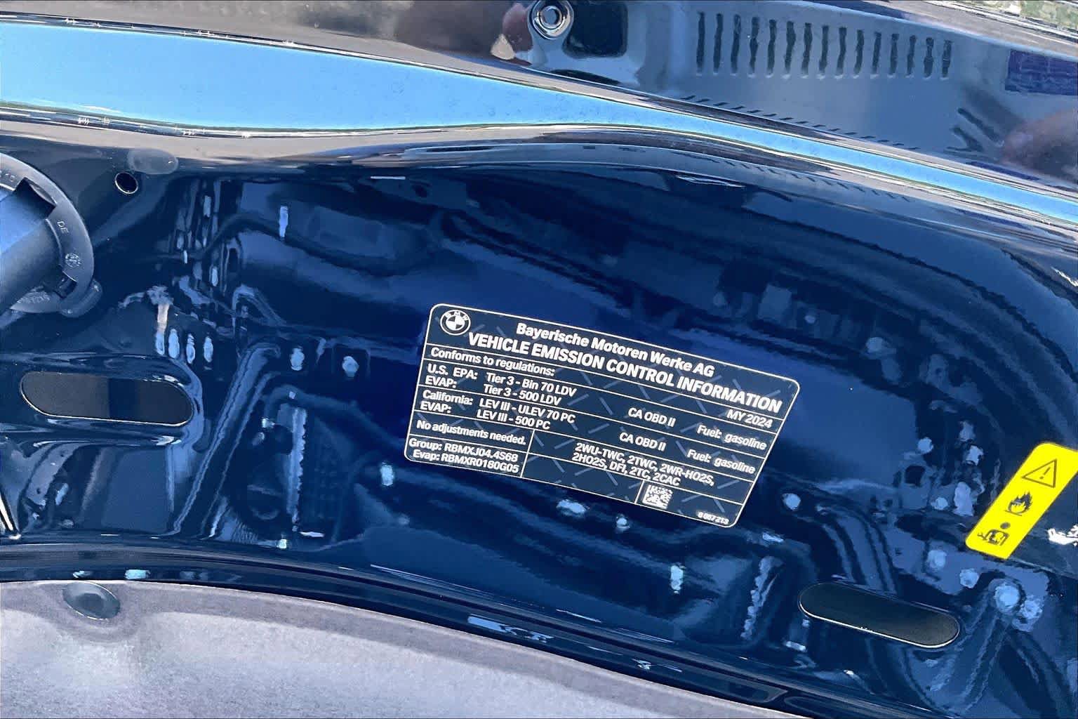 Certified 2024 BMW 760i xDrive AWD/4WD image 33