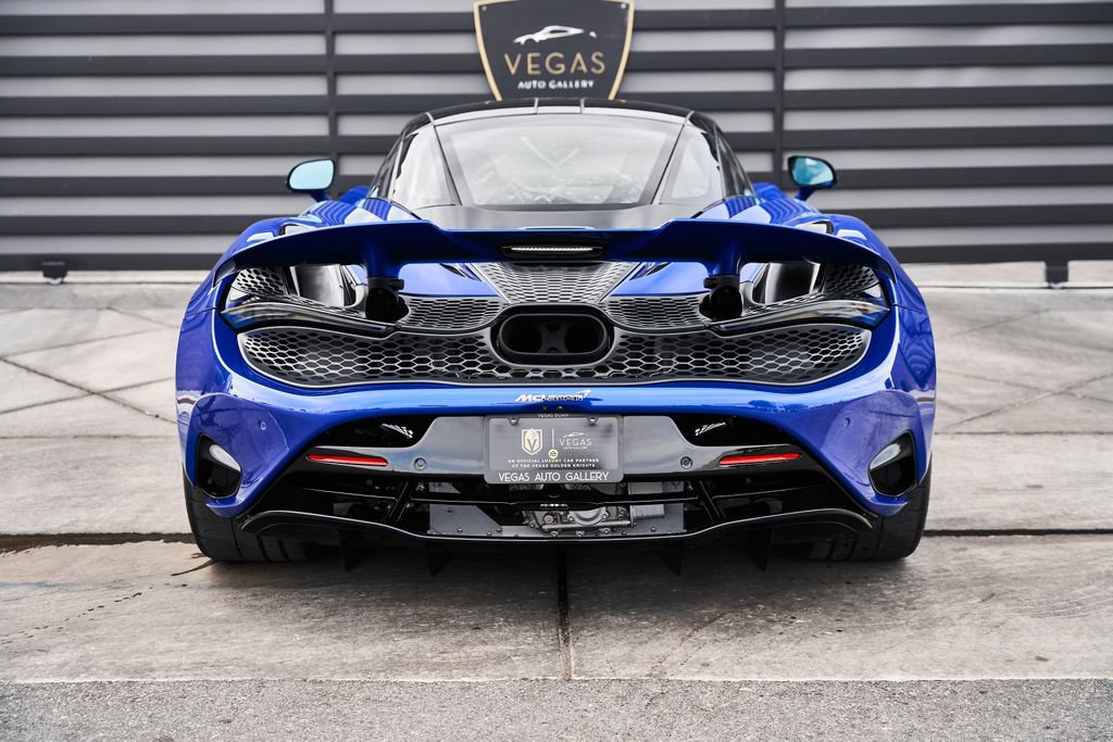 Used 2024 McLaren 750S RWD image 21