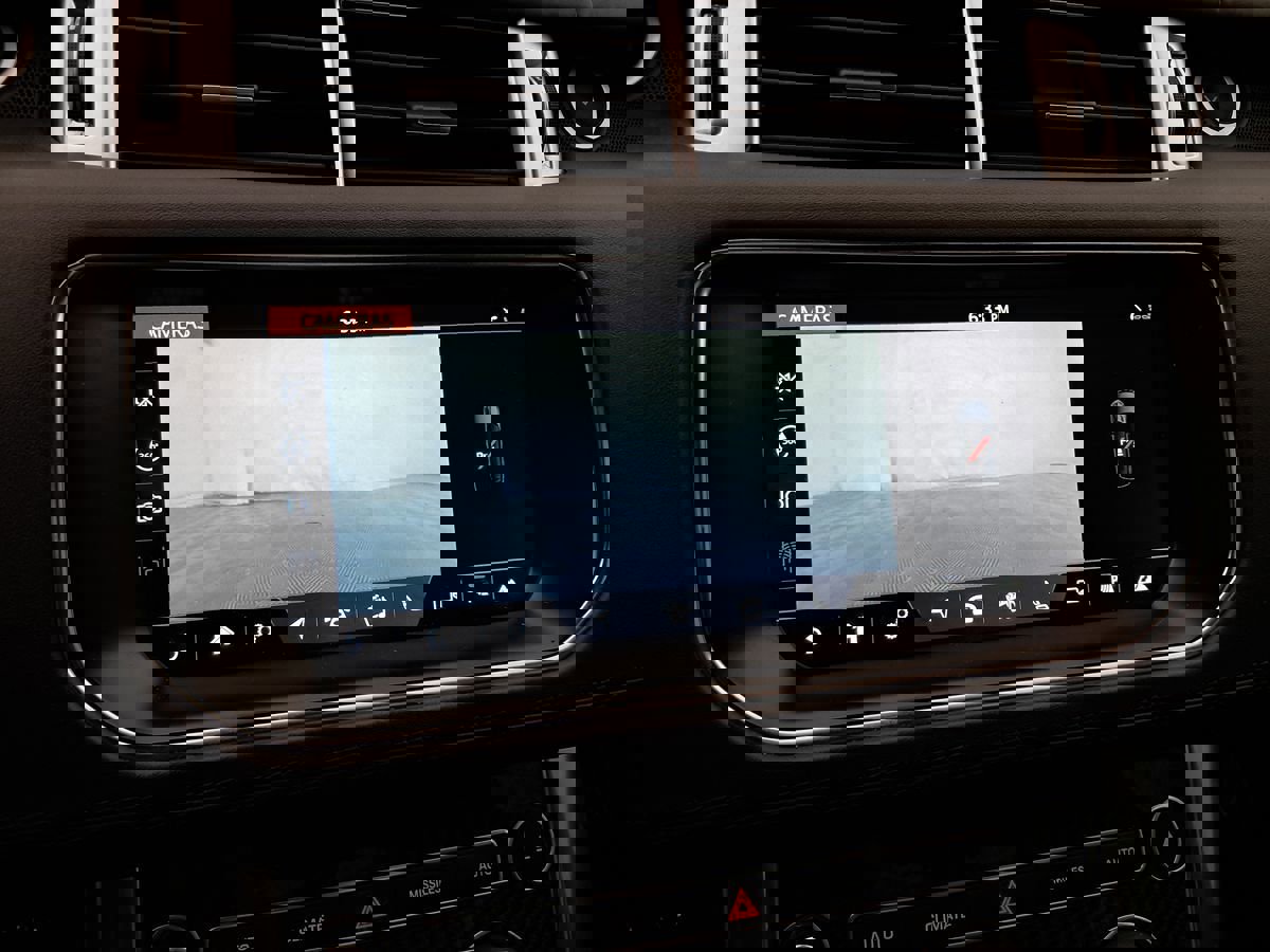 Used 2017 Land Rover Range Rover Sport SVR AWD/4WD image 35