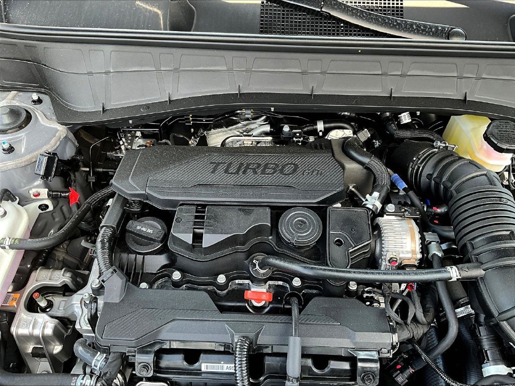 New 2026 Hyundai Kona Limited AWD/4WD image 32