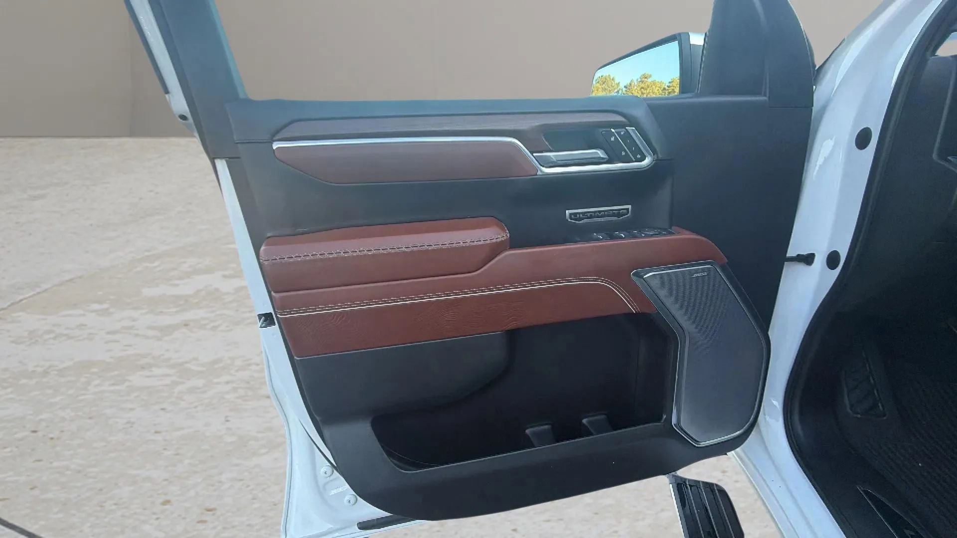 Used 2023 GMC Sierra 1500 Denali Ultimate image 26