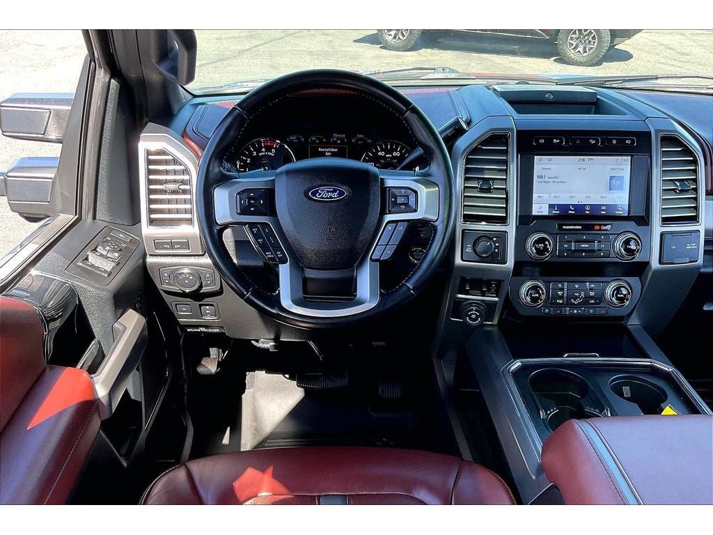 Used 2021 Ford F350 Platinum AWD/4WD image 6