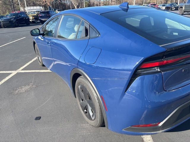 Used 2024 Toyota Prius LE image 7