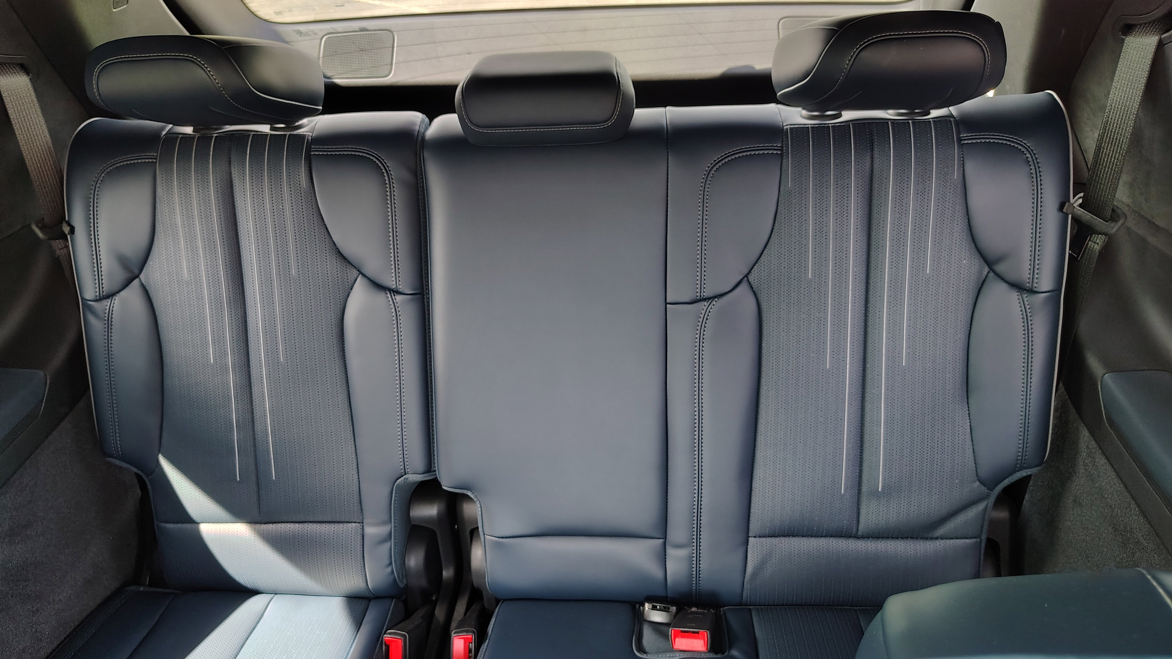 New 2025 Cadillac Escalade IQ Luxury 2 image 39