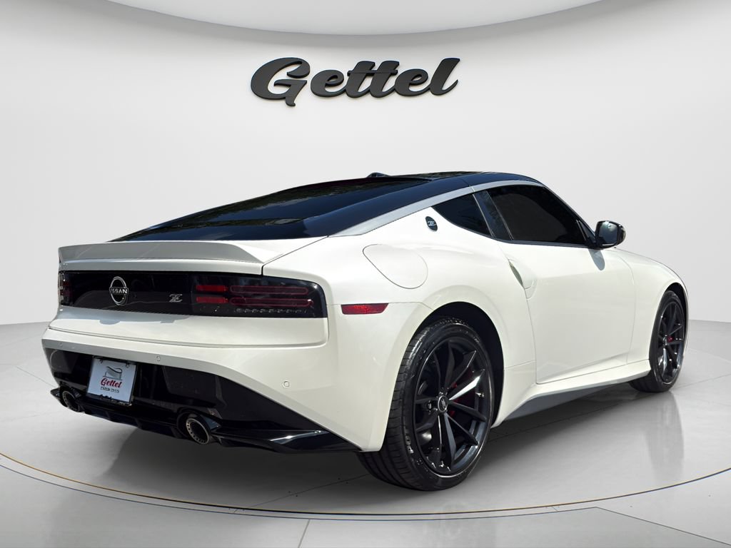 Used 2026 Nissan Z Performance w/ Floor Mat Package RWD image 5