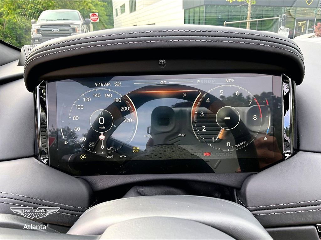Used 2026 Aston Martin DB12 Convertible RWD image 17