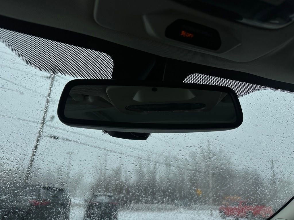 Used 2022 Ford EcoSport Titanium image 25