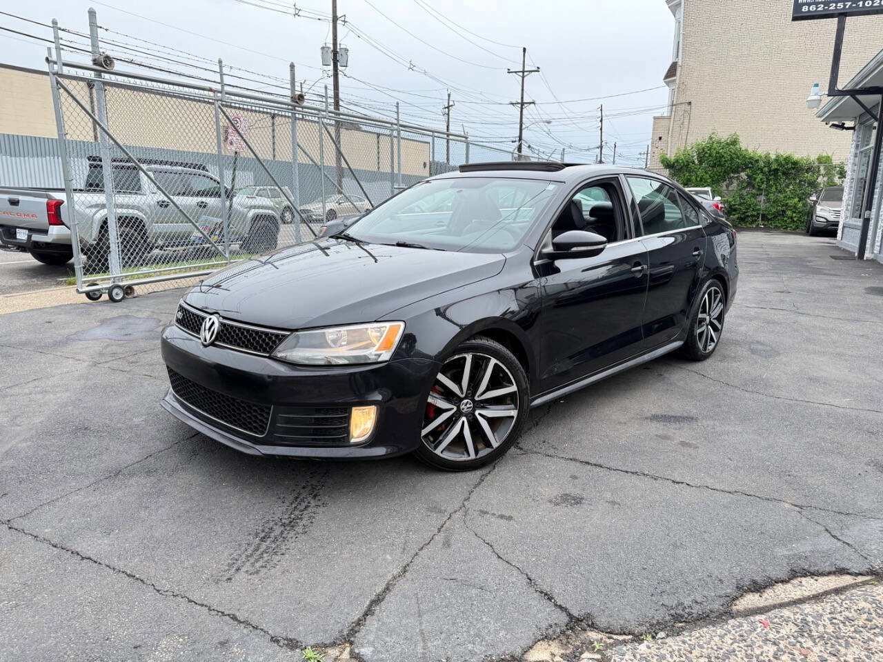 Used 2013 Volkswagen Jetta GLI Autobahn FWD image 1