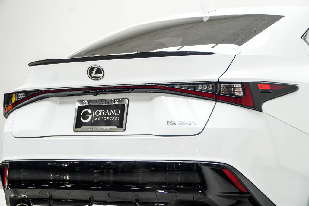 Used 2024 Lexus IS 350 F Sport RWD image 16
