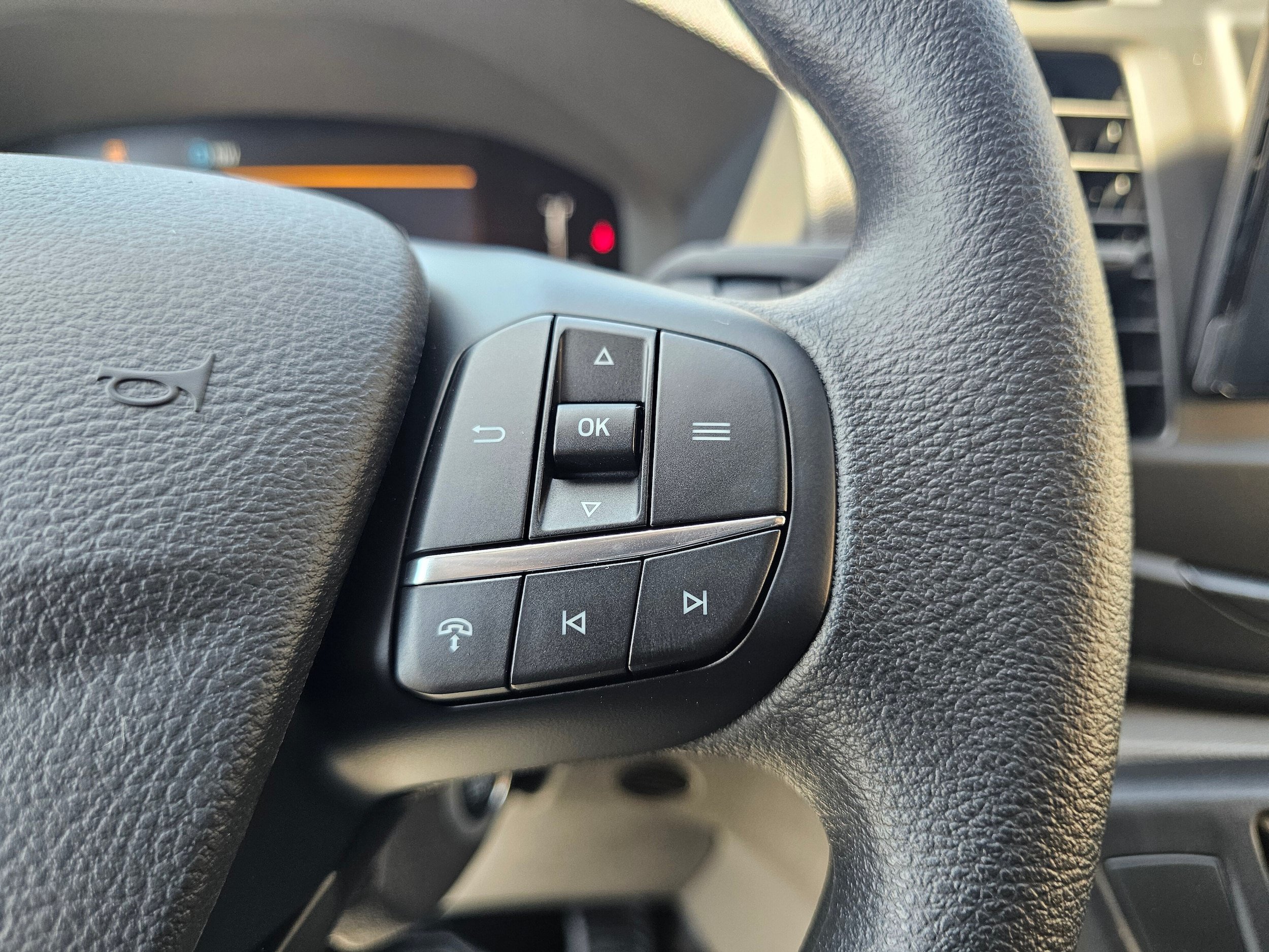 New 2026 Ford Transit 150 Low Roof RWD image 17
