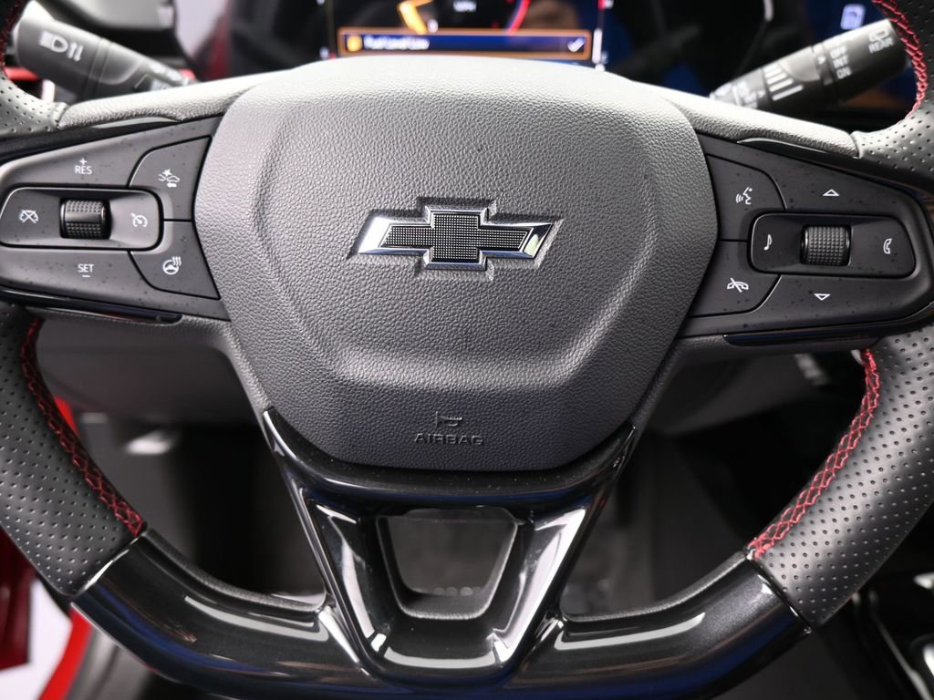 Used 2026 Chevrolet Trax RS image 28