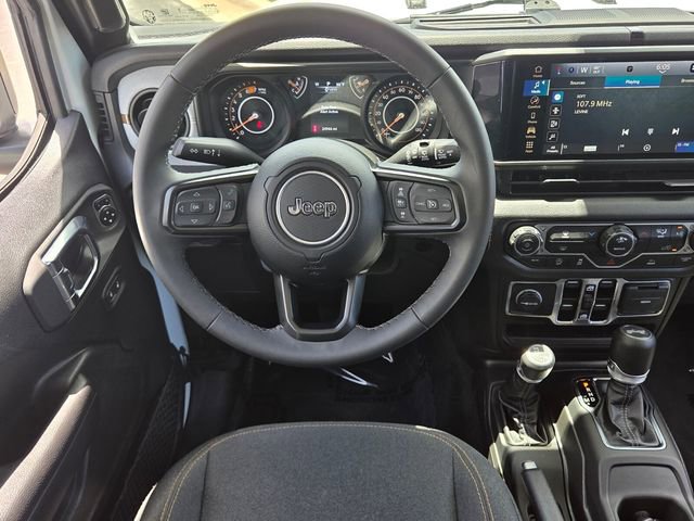Used 2025 Jeep Wrangler Unlimited Sport AWD/4WD image 12