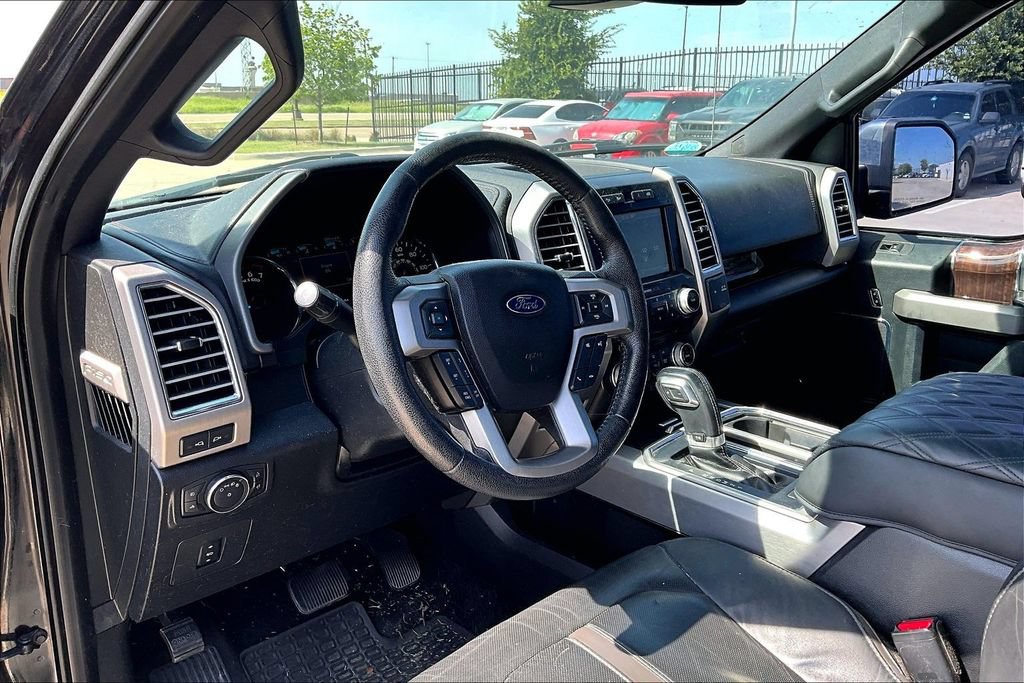 Used 2015 Ford F150 Platinum w/ Equipment Group 701A Luxury AWD/4WD image 16
