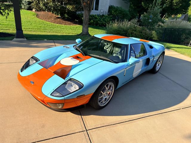 Used 2006 Ford GT RWD image 77