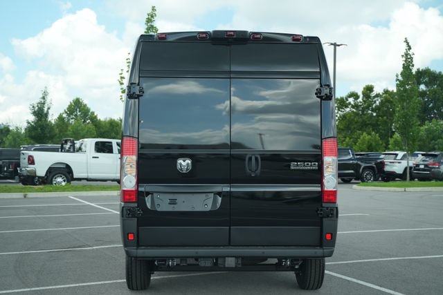 New 2026 RAM ProMaster 2500 w/ Quick Order Package 22G SLT FWD image 6