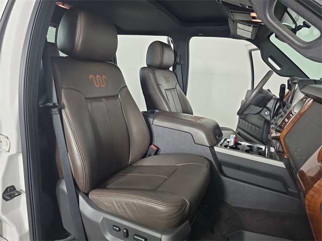 Used 2016 Ford F350 King Ranch w/ King Ranch w/Chrome Package image 24
